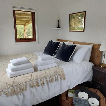 Roseberry Retreat, Shepherd's Huts With Hot Tub Lodge Pinchinthorpe