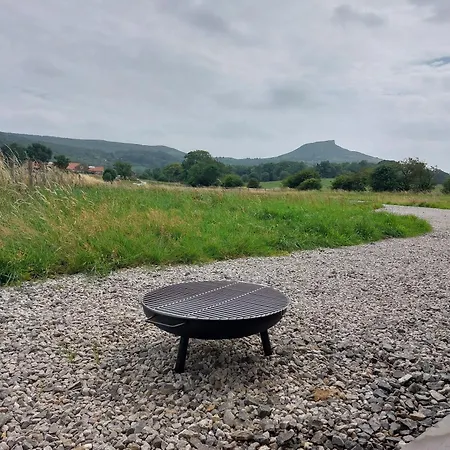 Roseberry Retreat, Shepherd's Huts With Hot Tub Pinchinthorpe