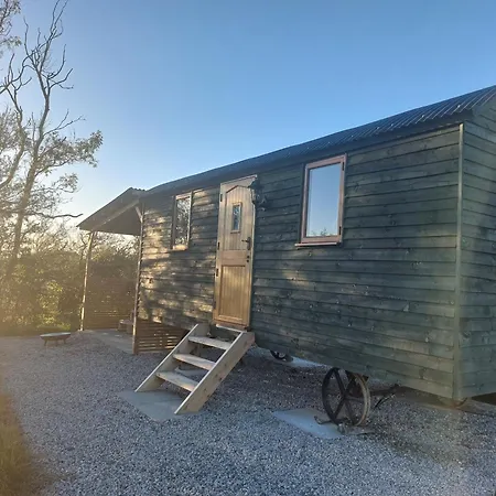 Roseberry Retreat, Shepherd's Huts With Hot Tub بيت خشبي Pinchinthorpe