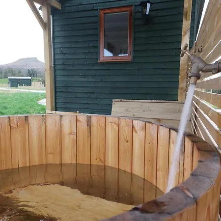 Roseberry Retreat, Shepherd's Huts With Hot Tub * Pinchinthorpe