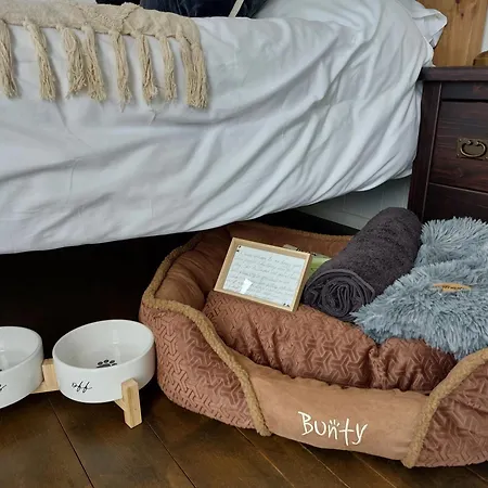 Roseberry Retreat, Shepherd's Huts With Hot Tub Lodge Pinchinthorpe